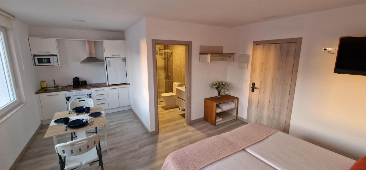 Estudios En Plaza Cabo Da Vila Centro Muxia Εξωτερικό φωτογραφία