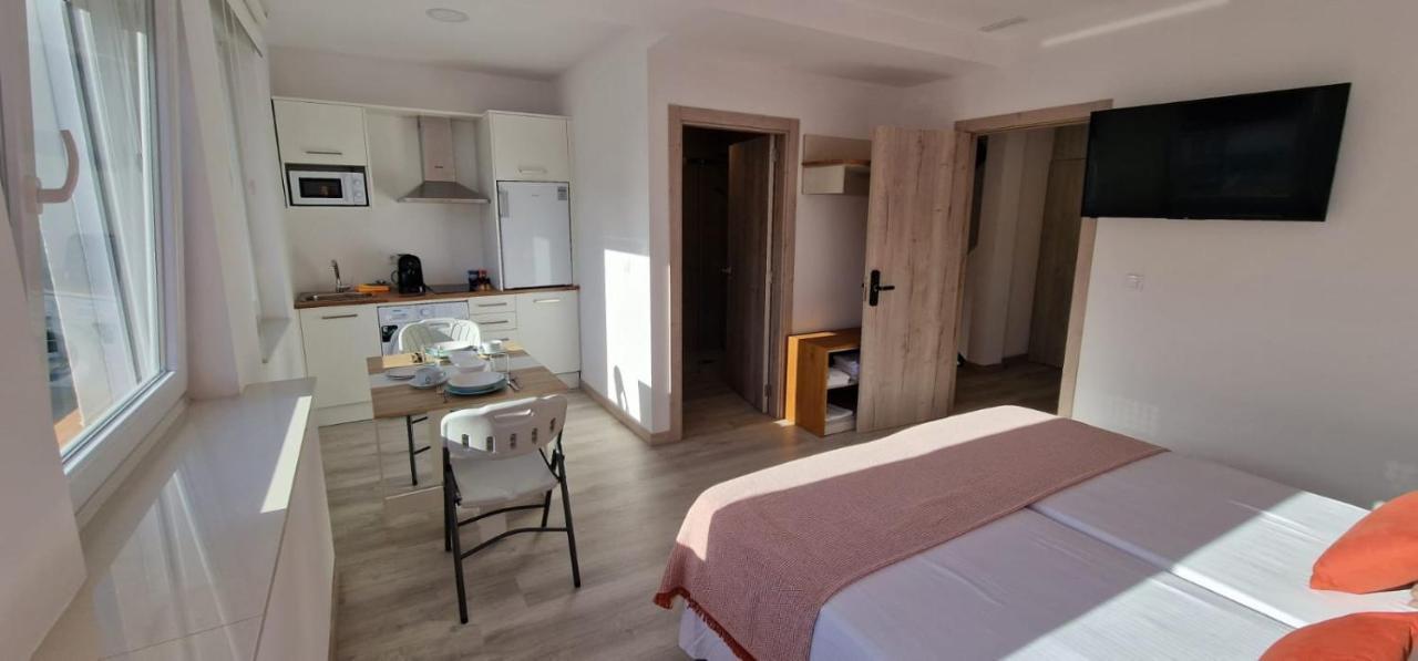 Estudios En Plaza Cabo Da Vila Centro Muxia Εξωτερικό φωτογραφία