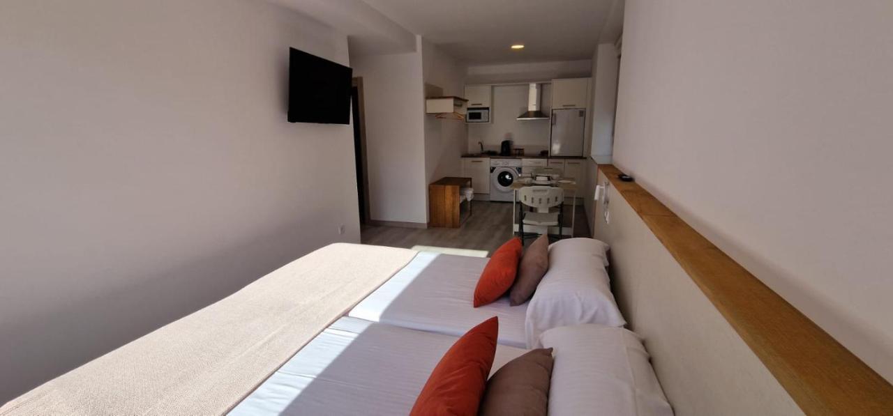 Estudios En Plaza Cabo Da Vila Centro Muxia Εξωτερικό φωτογραφία